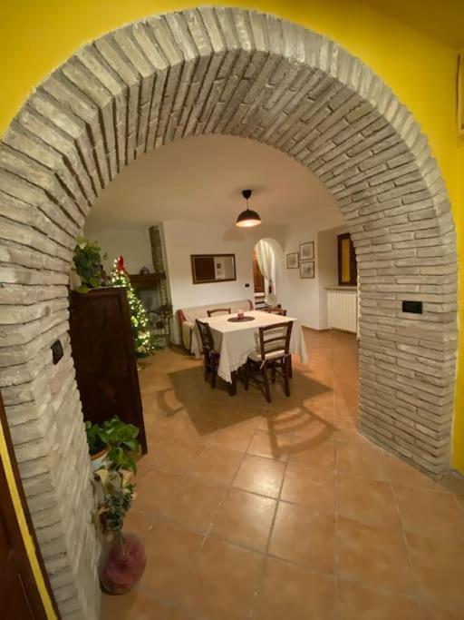 Casa Vacanze Fonte Del Menotre Foligno Buitenkant foto